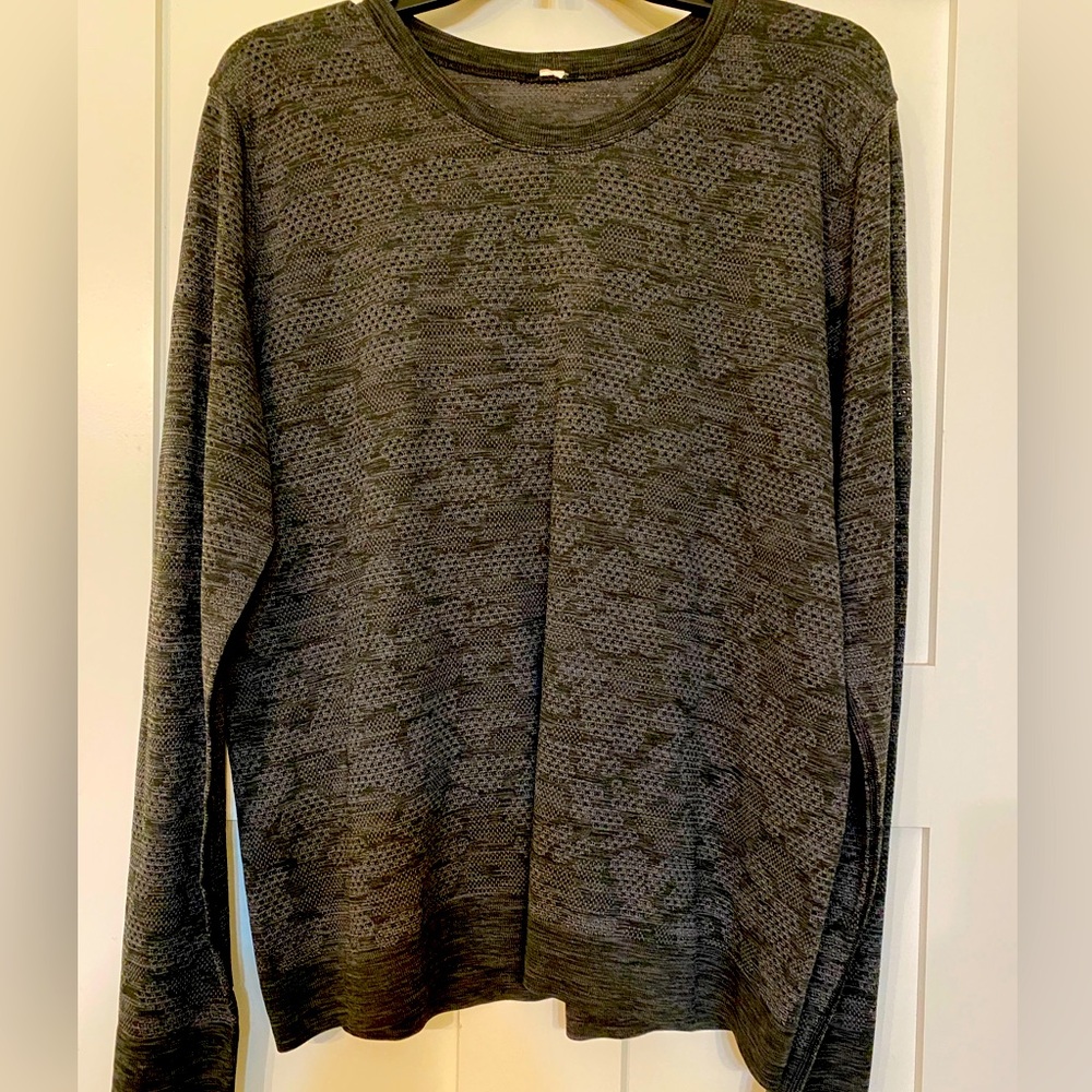 Lululemon Breeze By Longsleeve Shirt